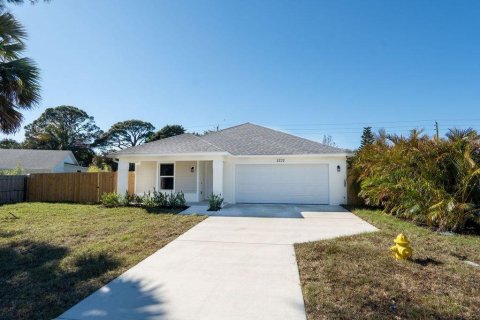 Villa ou maison à Stuart, Floride 3 chambres, 130.62 m2 № 2077748