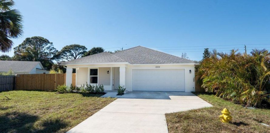 Villa ou maison à Stuart, Floride 3 chambres, 130.62 m2 № 2077748