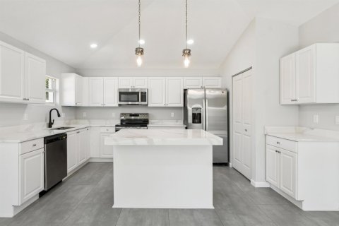 Villa ou maison à vendre à Stuart, Floride: 3 chambres, 130.62 m2 № 2077748 - photo 4