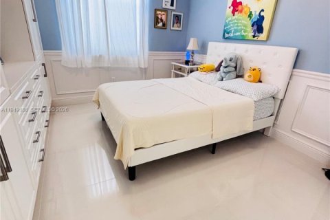 Villa ou maison à vendre à Port St. Lucie, Floride: 3 chambres, 140.56 m2 № 2053183 - photo 10