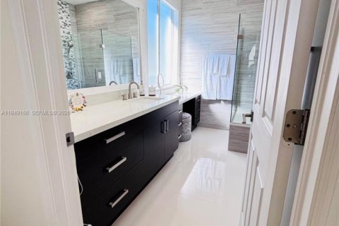 Villa ou maison à vendre à Port St. Lucie, Floride: 3 chambres, 140.56 m2 № 2053183 - photo 21