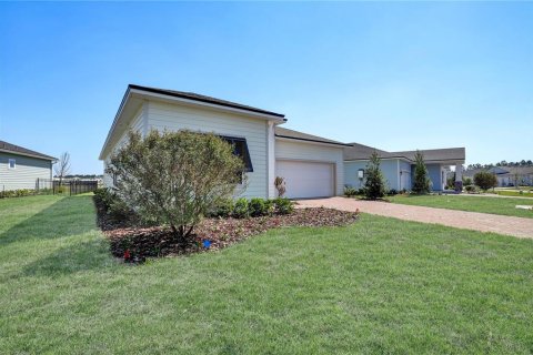 House in Saint Augustine, Florida 2 bedrooms, 168.34 sq.m. № 2329214 - photo 2