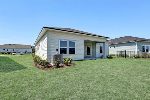 House in Saint Augustine, Florida 2 bedrooms, 168.34 sq.m. № 2329214 - photo 6