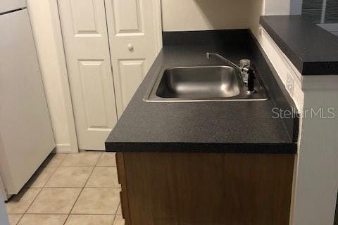 Снять в аренду кондоминиум в Орландо, Флорида 1 спальня, 61.13м2, № 1591075 - фото 3