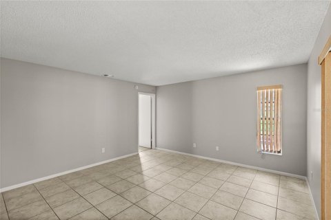 Casa en venta en Orlando, Florida, 4 dormitorios, 167.5 m2 № 1901872 - foto 9