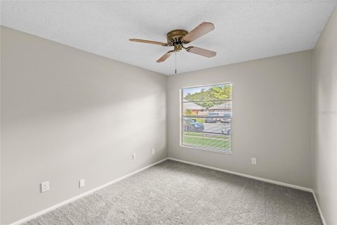 Casa en venta en Orlando, Florida, 4 dormitorios, 167.5 m2 № 1901872 - foto 25
