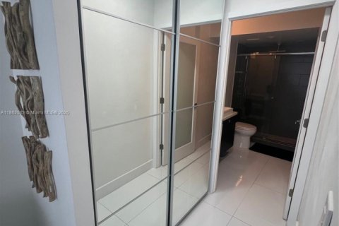 Copropriété à louer à Miami Beach, Floride: 1 chambre, 78.97 m2 № 1892369 - photo 30