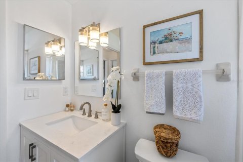 Condo in Venice, Florida, 2 bedrooms  № 1593569 - photo 26