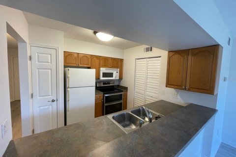Condominio en alquiler en Alachua, Florida, 2 dormitorios, 89.93 m2 № 1549173 - foto 6