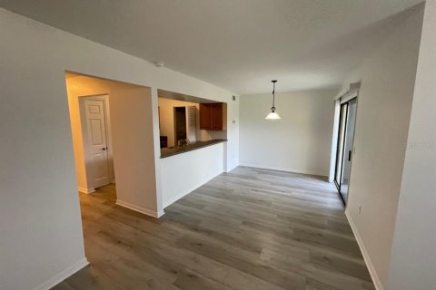 Condominio en alquiler en Alachua, Florida, 2 dormitorios, 89.93 m2 № 1549173 - foto 4