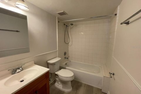 Condominio en alquiler en Alachua, Florida, 2 dormitorios, 89.93 m2 № 1549173 - foto 12