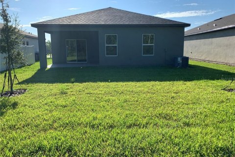 House in New Smyrna Beach, Florida 3 bedrooms, 125.23 sq.m. № 1853287 - photo 14
