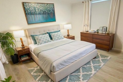 Condominio en alquiler en Hialeah, Florida, 3 dormitorios, 111.76 m2 № 1892639 - foto 6