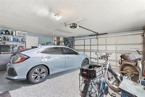 Villa ou maison à vendre à Deltona, Floride: 3 chambres, 144.93 m2 № 2433341 - photo 30