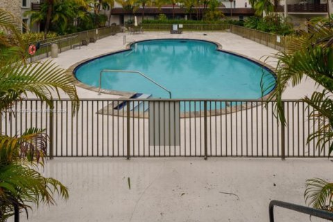 Condo in Miami, Florida, 1 bedroom  № 1697638 - photo 23