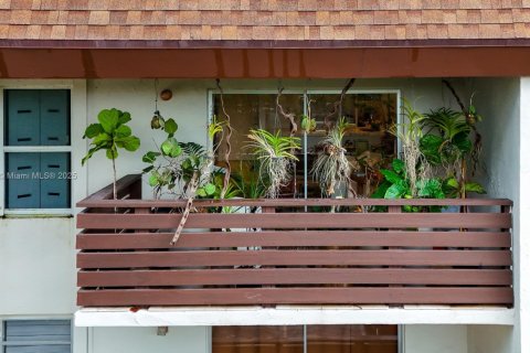 Condo in Miami, Florida, 1 bedroom  № 1697638 - photo 20