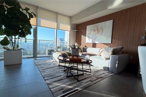 Condo in Miami, Florida, 1 bedroom  № 1993924 - photo 12