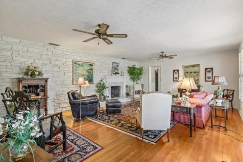 House in Ocala, Florida 4 bedrooms, 332.22 sq.m. № 1166398 - photo 4