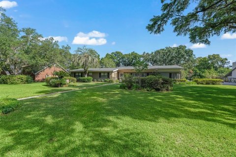 House in Ocala, Florida 4 bedrooms, 332.22 sq.m. № 1166398 - photo 30