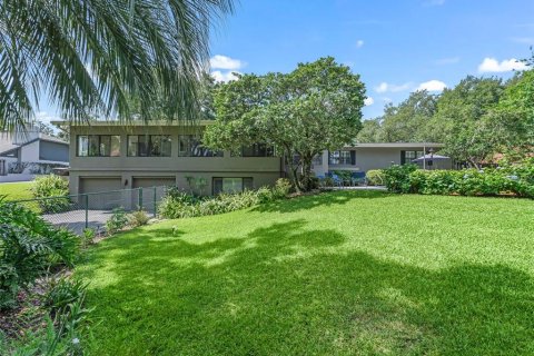 House in Ocala, Florida 4 bedrooms, 332.22 sq.m. № 1166398 - photo 27