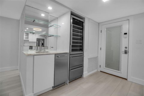 Condo in Venice, Florida, 2 bedrooms  № 1812636 - photo 5