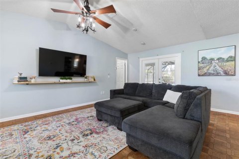House in Palm Coast, Florida 3 bedrooms, 185.53 sq.m. № 1904654 - photo 10