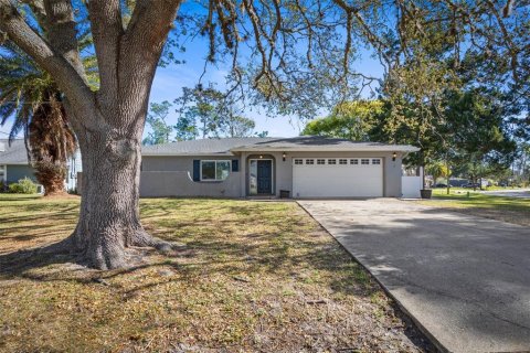 House in Palm Coast, Florida 3 bedrooms, 185.53 sq.m. № 1904654 - photo 7