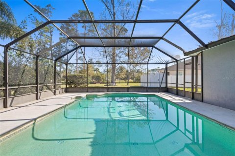 House in Palm Coast, Florida 3 bedrooms, 185.53 sq.m. № 1904654 - photo 3