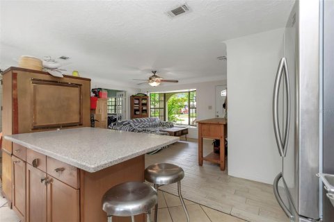 Villa ou maison à vendre à Saint Petersburg, Floride: 3 chambres, 113.71 m2 № 2147770 - photo 9