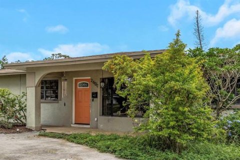 Villa ou maison à Saint Petersburg, Floride 3 chambres, 113.71 m2 № 2147770