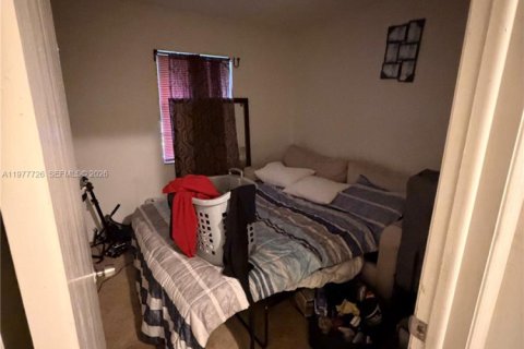 Villa ou maison à vendre à North Lauderdale, Floride: 3 chambres, 100.98 m2 № 2041988 - photo 11