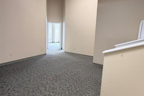 Commercial property in Stuart, Florida № 2172199 - photo 3