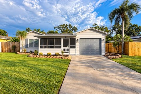 Villa ou maison à Clearwater, Floride 2 chambres, 90.21 m2 № 2378281