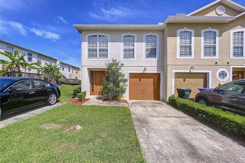 Townhouse in Lakeland, Florida 3 bedrooms, 164.99 sq.m. № 1837537 - photo 4