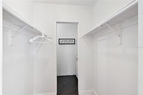 Villa ou maison à vendre à Deltona, Floride: 3 chambres, 113.06 m2 № 2151824 - photo 16