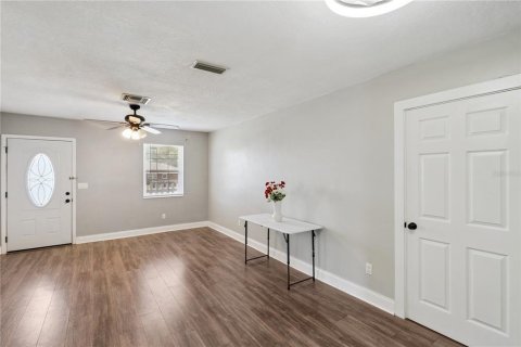 Villa ou maison à vendre à Deltona, Floride: 3 chambres, 113.06 m2 № 2151824 - photo 7