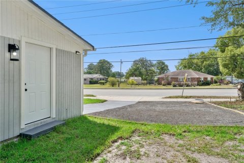 Villa ou maison à vendre à Deltona, Floride: 3 chambres, 113.06 m2 № 2151824 - photo 26