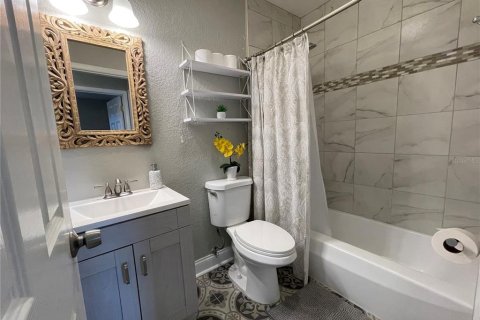 Villa ou maison à vendre à Deltona, Floride: 3 chambres, 113.06 m2 № 2151824 - photo 22