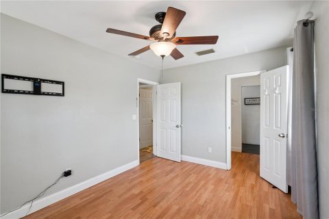 Villa ou maison à vendre à Deltona, Floride: 3 chambres, 113.06 m2 № 2151824 - photo 21