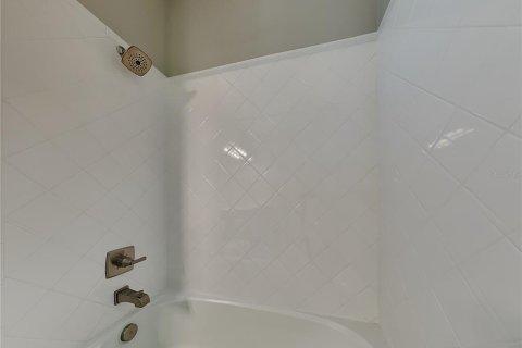 Villa ou maison à louer à Okahumpka, Floride: 3 chambres, 157.93 m2 № 1885791 - photo 7