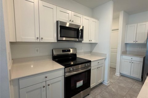 Villa ou maison à louer à Haines City, Floride: 3 chambres, 133.78 m2 № 2416503 - photo 3