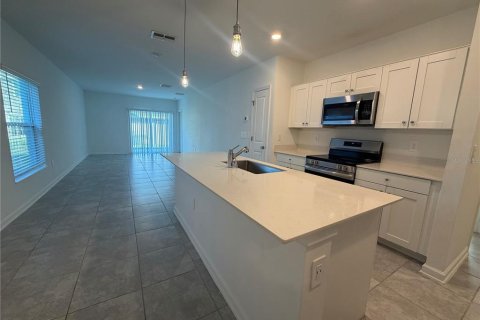 Villa ou maison à louer à Haines City, Floride: 3 chambres, 133.78 m2 № 2416503 - photo 4