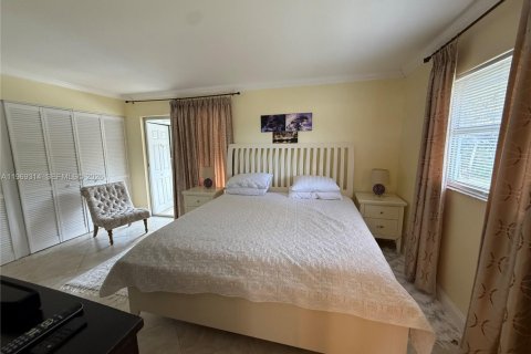 Condominio en venta en Delray Beach, Florida, 1 dormitorio, 66.89 m2 № 2031383 - foto 10