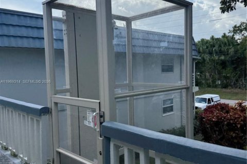 Condominio en venta en Delray Beach, Florida, 1 dormitorio, 66.89 m2 № 2031383 - foto 22