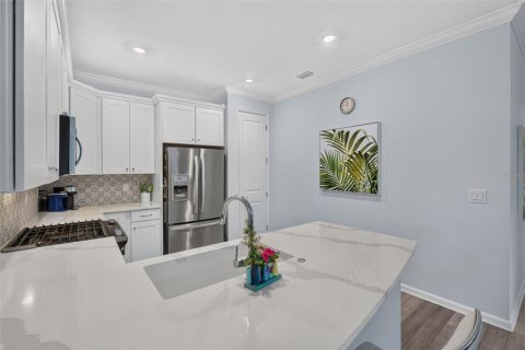 House in Sarasota, Florida 2 bedrooms, 143.81 sq.m. № 2147767 - photo 19