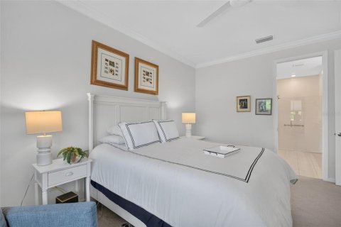 House in Sarasota, Florida 2 bedrooms, 143.81 sq.m. № 2147767 - photo 21