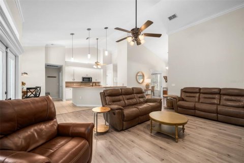 Купить виллу или дом в Гейнсвилл, Флорида 4 комнаты, 204.94м2, № 2395577 - фото 4