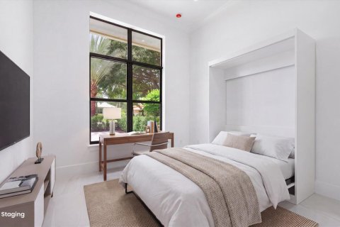 House in West Palm Beach, Florida 4 bedrooms, 331.01 sq.m. № 2191802 - photo 20