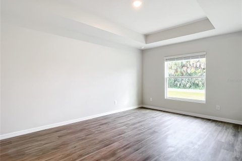 House in Port Charlotte, Florida 4 bedrooms, 150.22 sq.m. № 1888602 - photo 17
