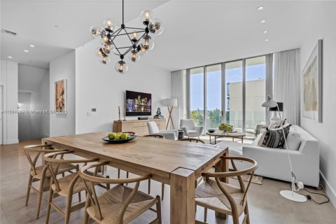 Copropriété à vendre à Miami, Floride: 4 chambres, 310.39 m2 № 1707895 - photo 21